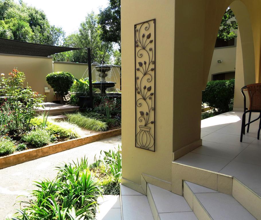 Dunton Guest House Johannesburg Exterior foto